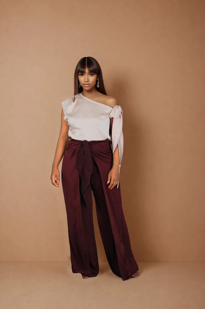 Awusi Efeti Pants
